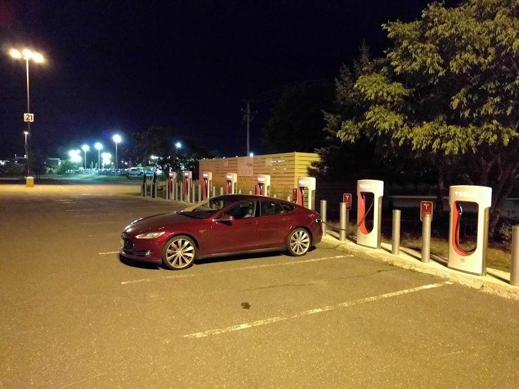 Tesla Supercharger | 755 Bd René-Lévesque, Drummondville, QC J2C 6Y7, Canada | Phone: (877) 798-3752