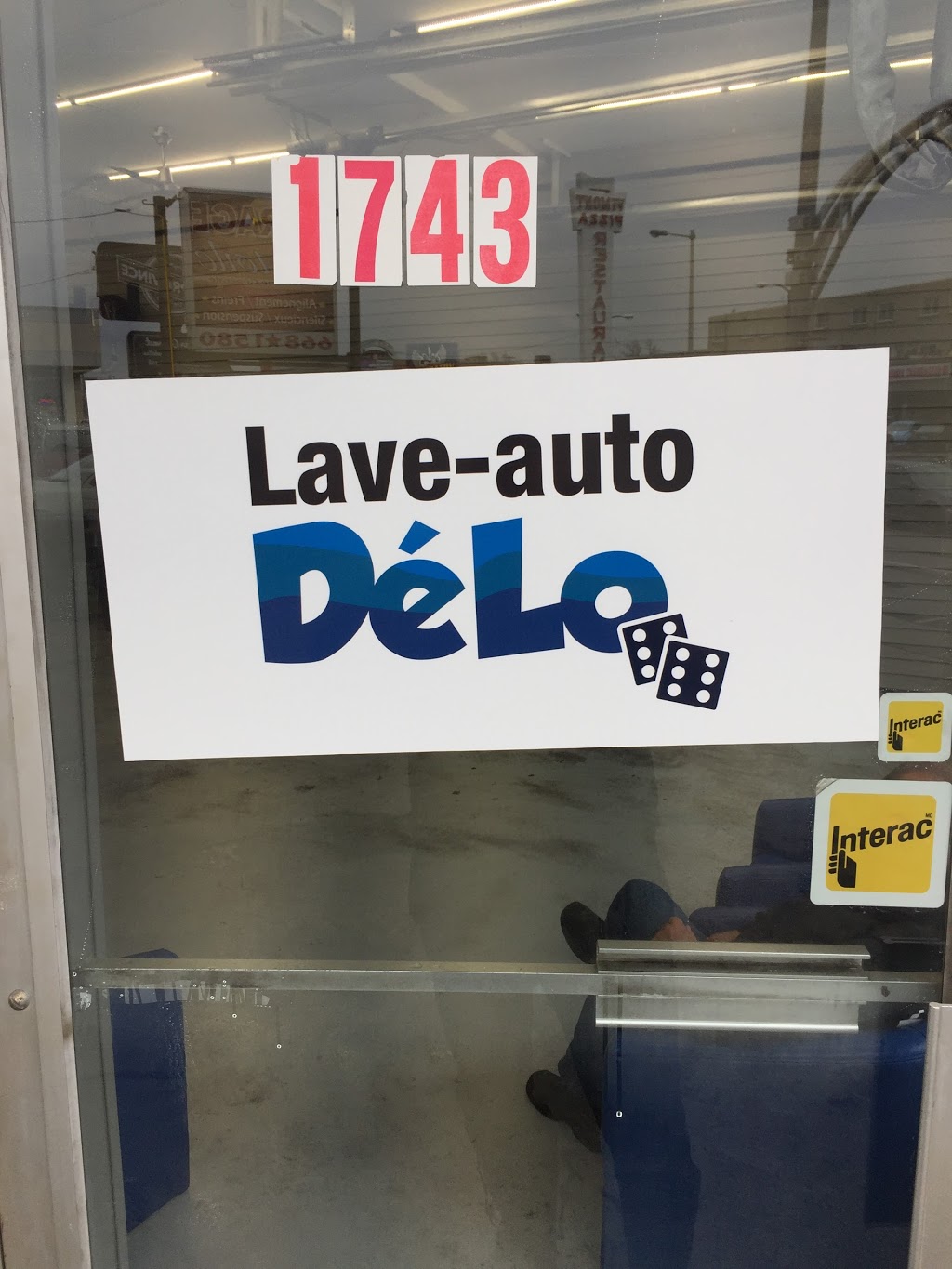 Delo Car Wash | 1743 Boulevard des Laurentides, Laval, QC H7M 2P5, Canada | Phone: (450) 949-1743