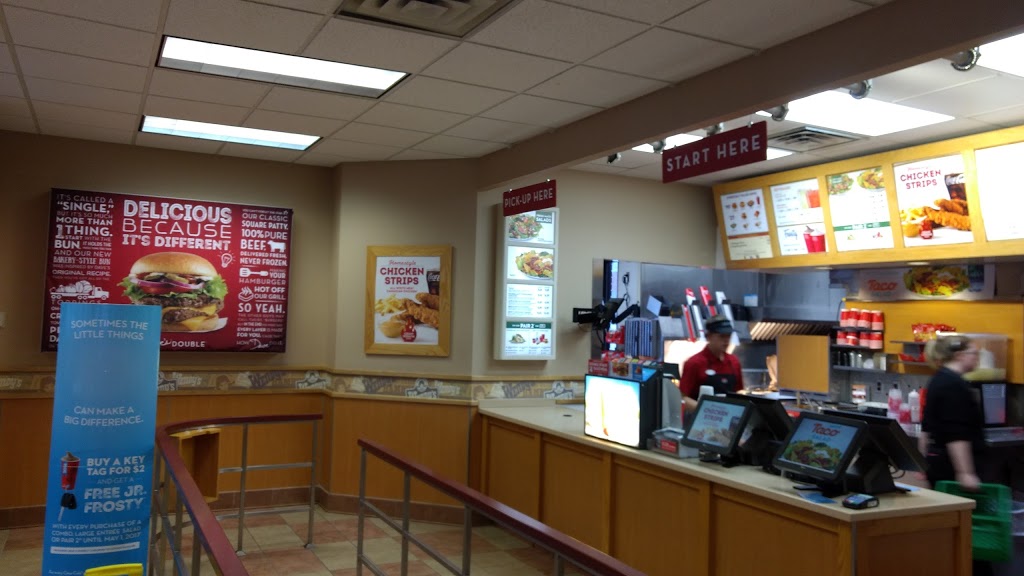 Wendys | 583 Portland St, Dartmouth, NS B2W 2M5, Canada | Phone: (902) 462-5700