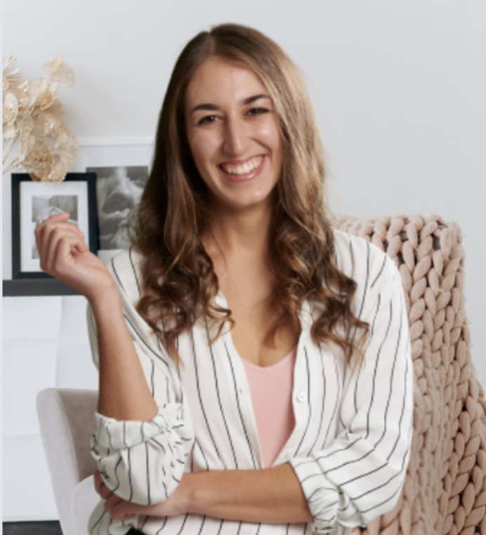 Dr. Tina Canto, ND | 73 Wellington St E, Aurora, ON L4G 1H7, Canada | Phone: (905) 841-0400
