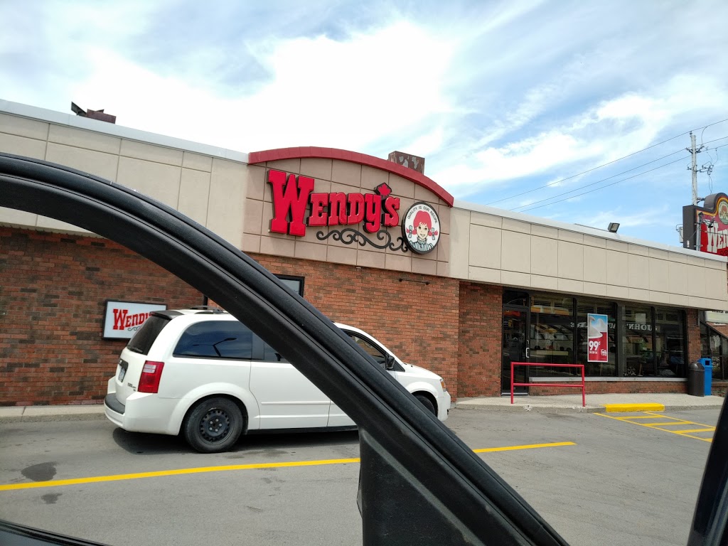 Wendys | 1585 Main St W, Hamilton, ON L8S 1E6, Canada | Phone: (905) 527-1464