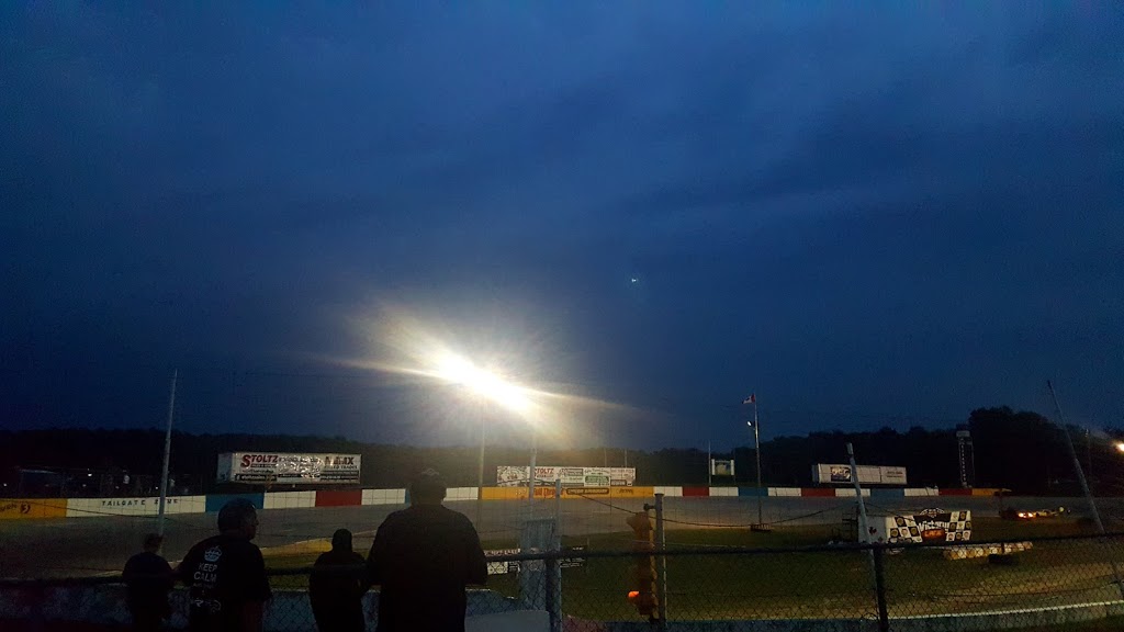 Full Throttle Motor Speedway | 312853 ON-6, Durham, ON N0G 1R0, Canada | Phone: (519) 791-7326