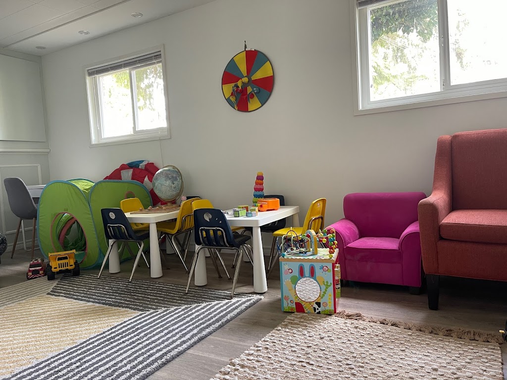 Magic Hill Family Childcare | 1860 Bay St, Nanaimo, BC V9T 3A3, Canada | Phone: (250) 818-2496