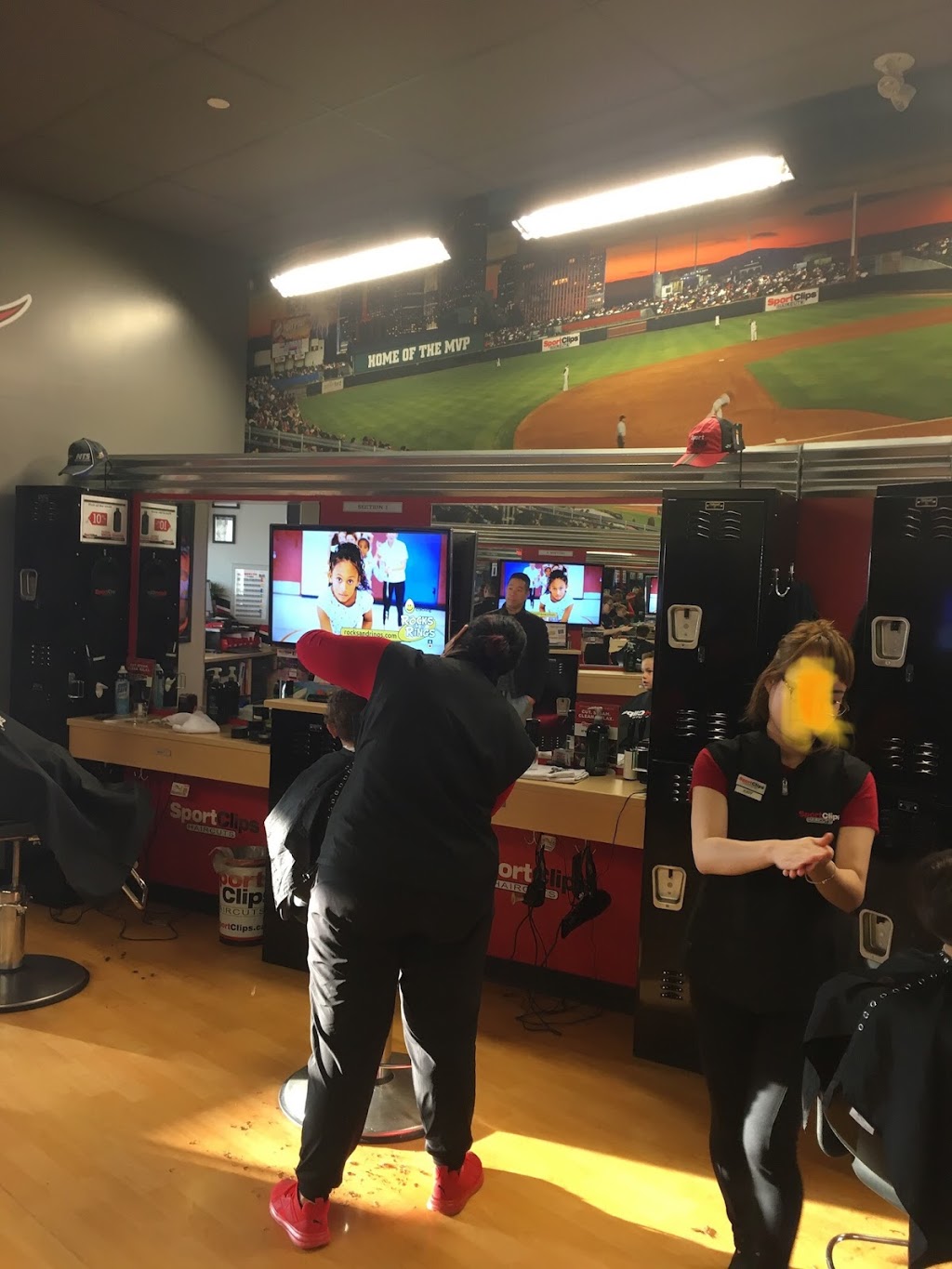 SportClips Haircuts Queensway Etobicoke | 1602 The Queensway, Etobicoke, ON M8Z 1V1, Canada | Phone: (416) 251-5255