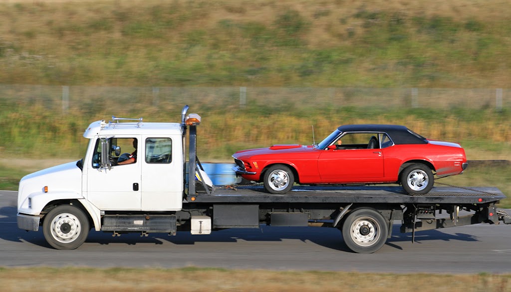 Scarborough Roadside Services | 10 Loggerhead Grove, Scarborough, ON M1X 1T7, Canada | Phone: (416) 388-0692