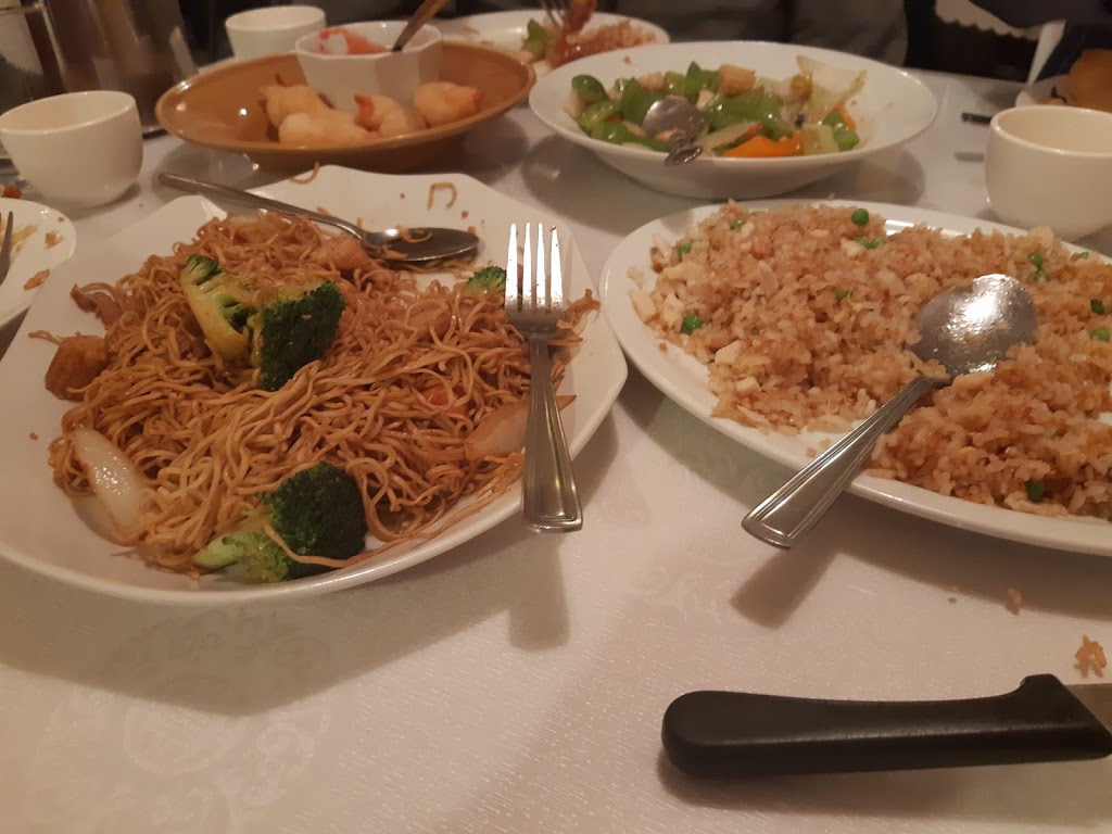John Wongs Chinese Restaurant | 8413 Elbow Dr SW, Calgary, AB T2V 1K8, Canada | Phone: (403) 259-3853