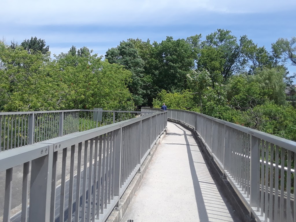 Unionville Public School | 300 Main Street, Unionville, ON L3R 2H2, Canada | Phone: (905) 477-1824