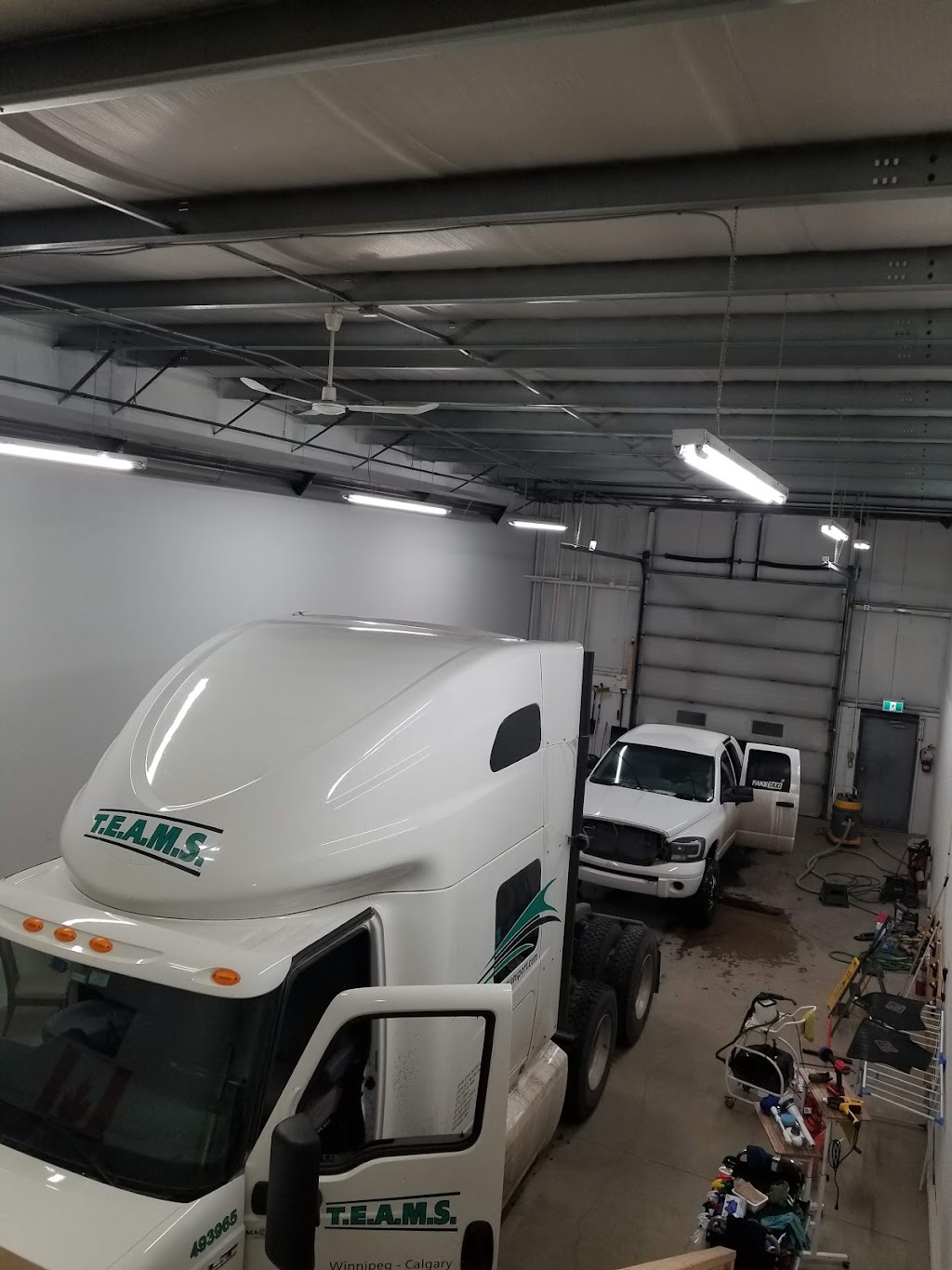 Excellent Car and Truck Detailing | 105 Burnt Lake Trail, Red Deer, AB T4S 0K6, Canada | Phone: (403) 896-9498