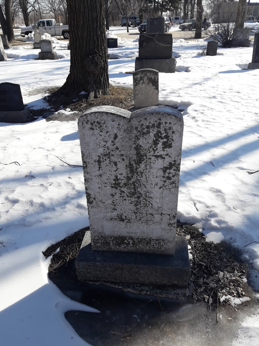 Brookside Cemetery | 3001 Notre Dame Ave, Winnipeg, MB R3H 1B8, Canada | Phone: (204) 986-4348