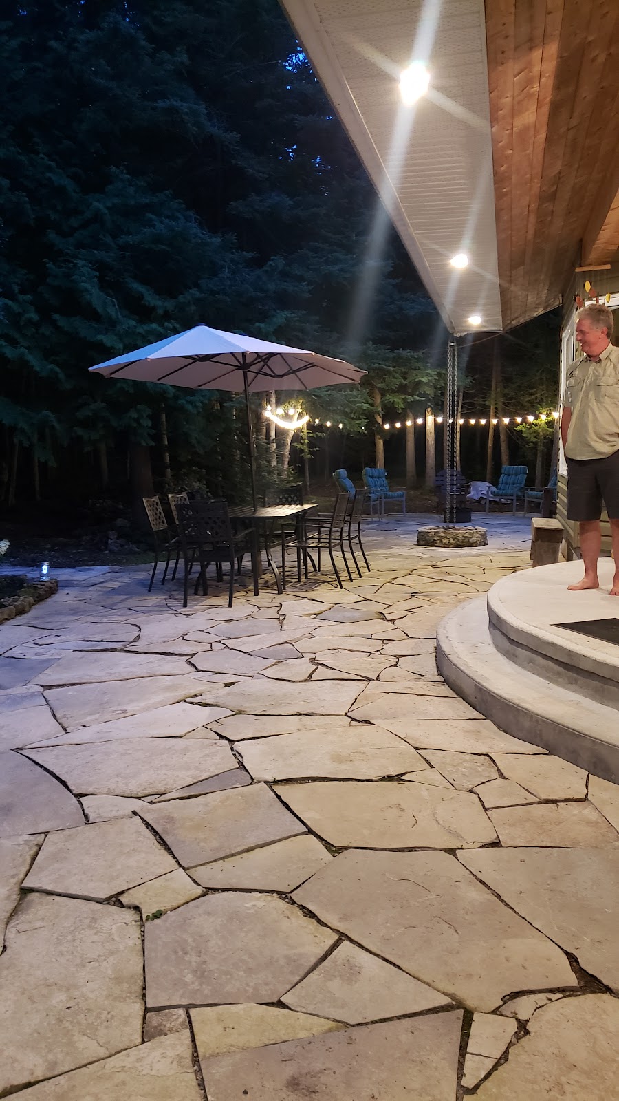 Cedar Breeze B&B | 939 Sunset Dr, South Bruce Peninsula, ON N0H 2T0, Canada | Phone: (519) 793-3140