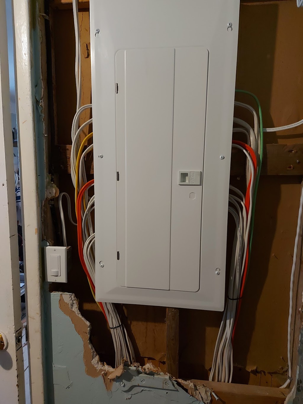 Done Right Electric Ltd | SE 1/4 36-9-17 W4, Box 4647, Taber, AB T1G 2E1, Canada | Phone: (403) 380-0370