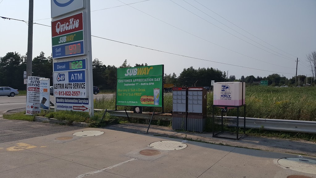 Esso | 4505 Bank St, Gloucester, ON K1T 3W5, Canada | Phone: (613) 822-2301
