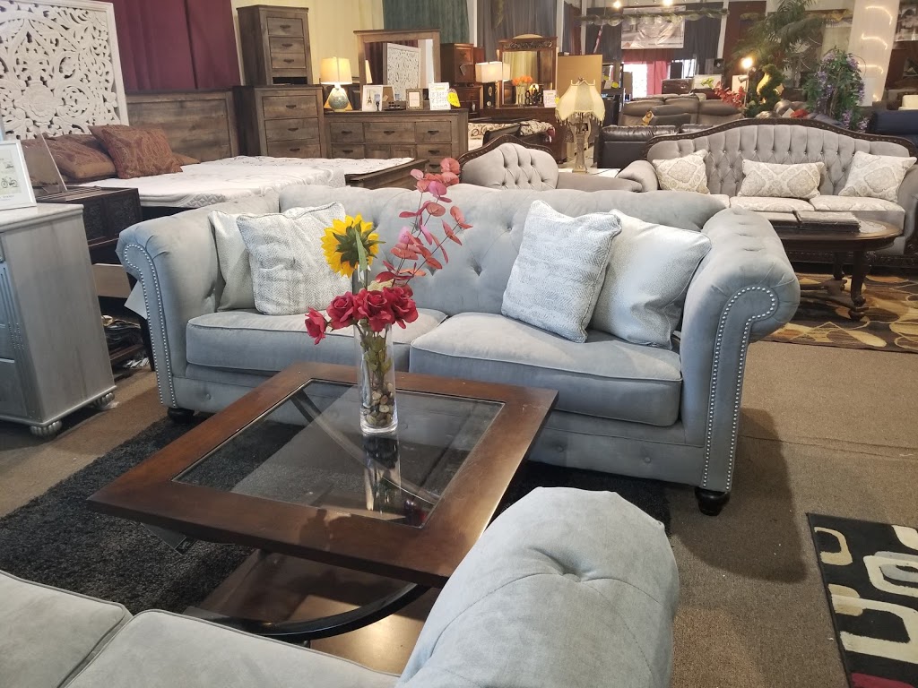 Vanaik Furniture & Mattresses | 2915 Argentia Rd, Mississauga, ON L5N 8G6, Canada | Phone: (905) 858-2667
