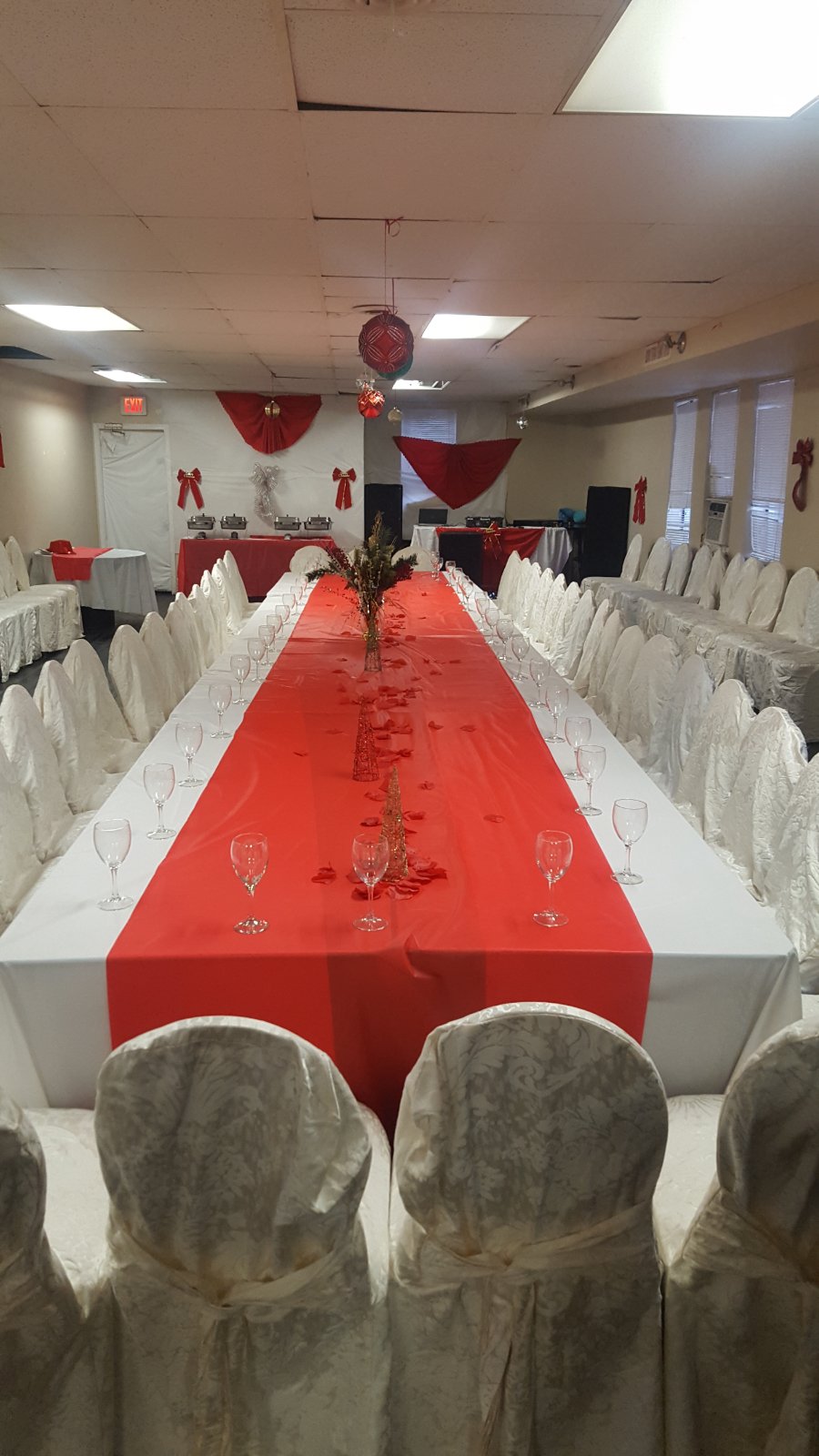 Uhuru Bar | 380 Oakwood Ave, York, ON M6E 2W3, Canada | Phone: (416) 652-6594