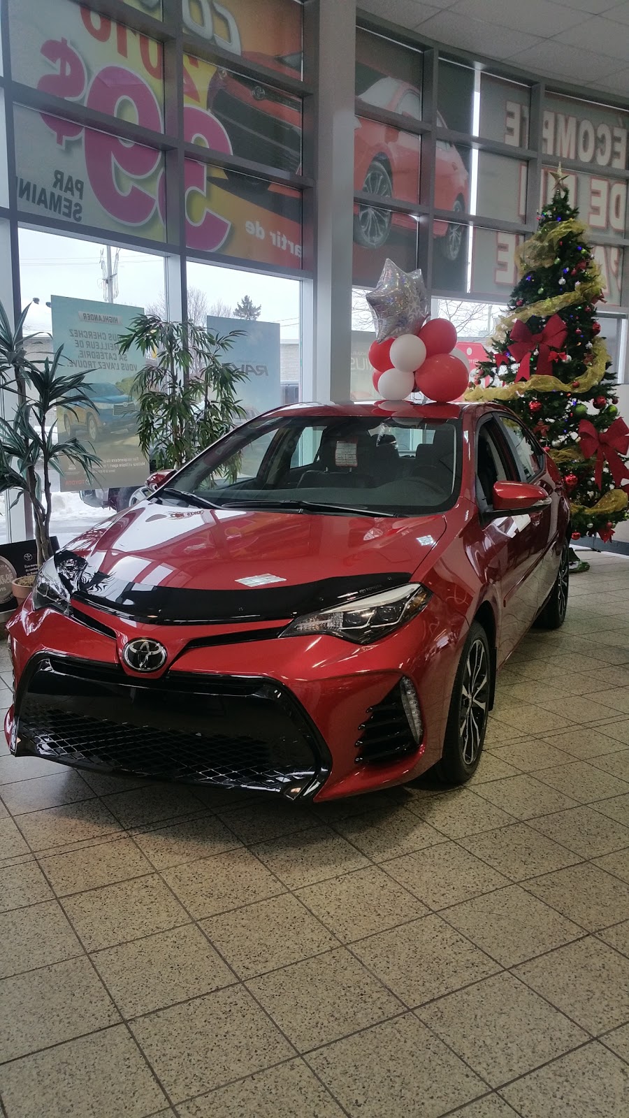 St-Léonard Toyota | 7665 Boulevard Lacordaire, Saint-Léonard, QC H1S 2A7, Canada | Phone: (844) 611-7882