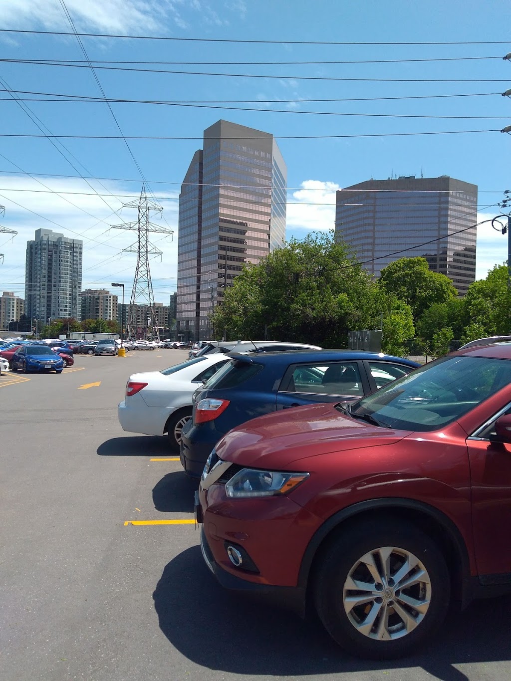 Finch - West Lot | 18 Hendon Ave, North York, ON M2M 1A2, Canada | Phone: (416) 393-3030