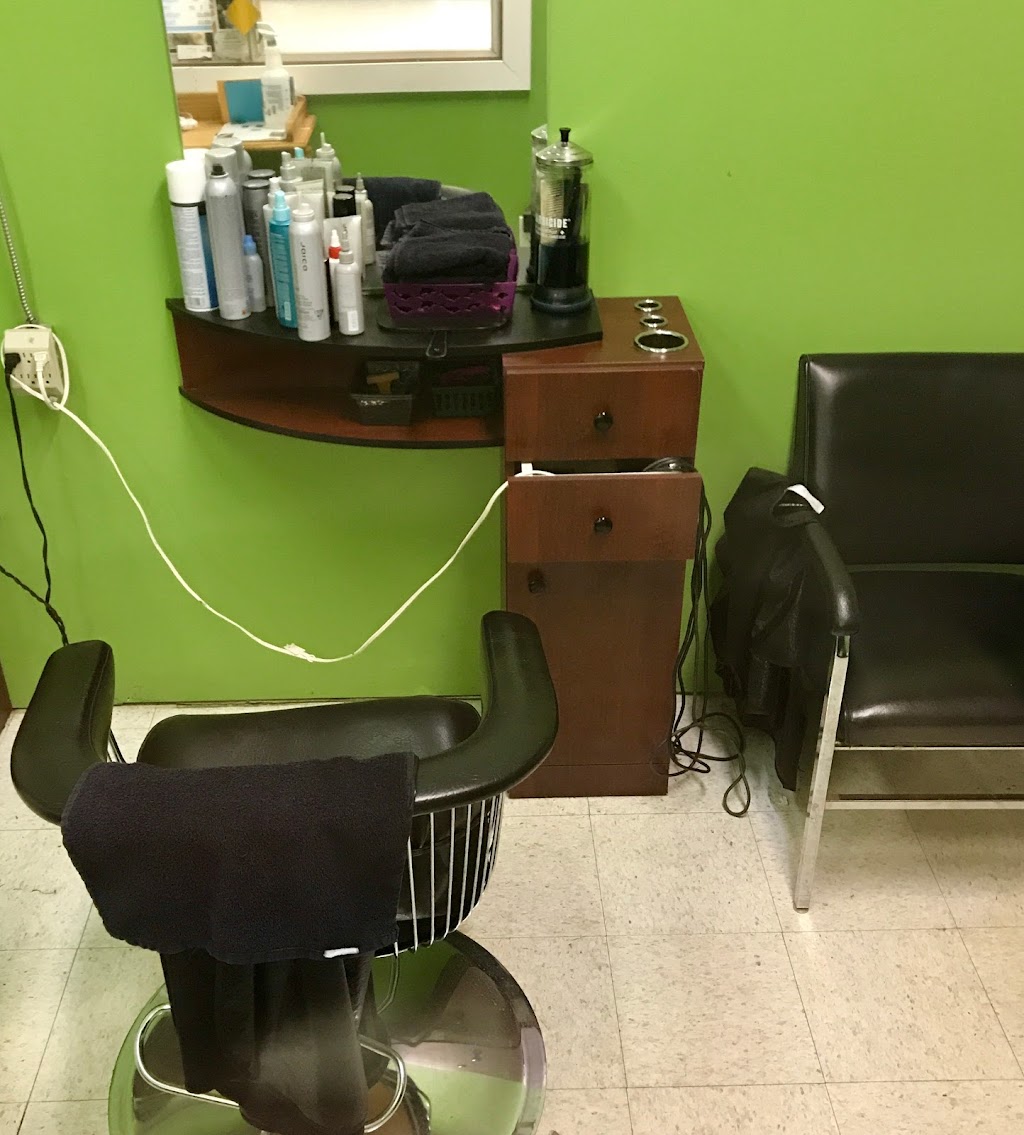 Bee Your Self Salon & Barber | 203 Central Ave E, Linden, AB T0M 1J0, Canada | Phone: (403) 816-2091