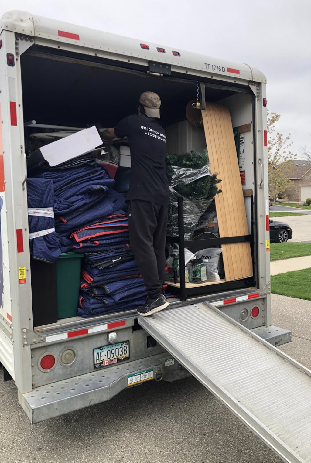 GOLDFINCH MOVING | 20 Bexley St, Woodstock, ON N4S 5X7, Canada | Phone: (226) 505-1133