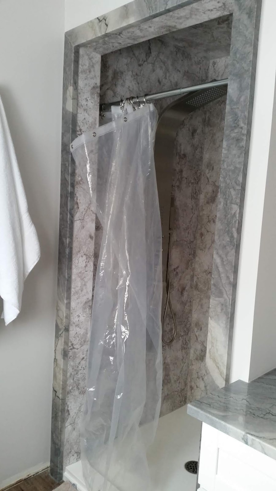 BathWorX | 25 Struck Ct, Cambridge, ON N1R 8L2, Canada | Phone: (519) 622-2284