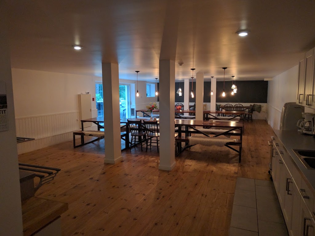 The Val-Morin Convent | 2043 Chem. de la Gare, Val-Morin, QC J0T 2R0, Canada | Phone: (819) 320-0545