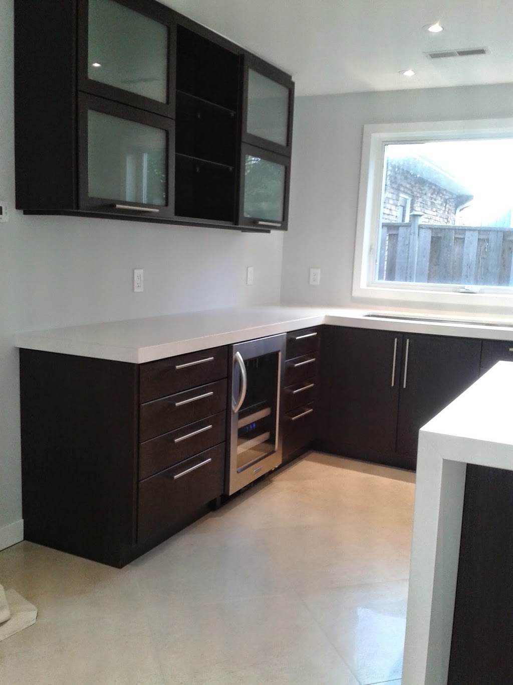 Jencia Custom Cabinets & Mantels Inc. | 2586 Dunwin Dr Unit 5A, Mississauga, ON L5L 1J5, Canada | Phone: (905) 820-2542