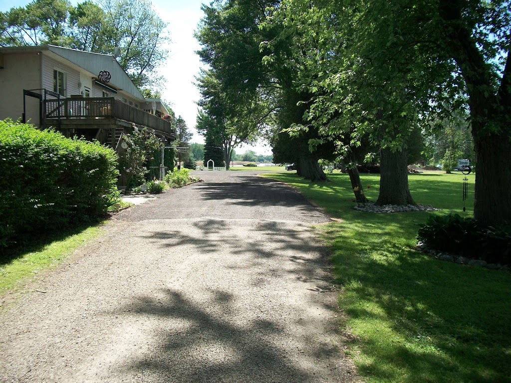 Shiloh Park Campground & Marina | 5928 Bluewater Line, Wallaceburg, ON N8A 4K9, Canada | Phone: (519) 627-2732