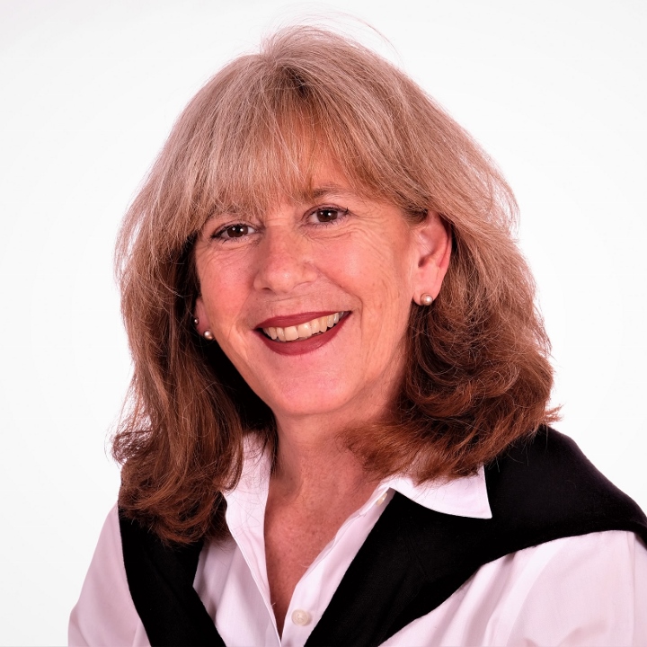 Diana Walker | 12309 Hwy 41, Northbrook, ON K0H 2G0, Canada | Phone: (416) 452-0112