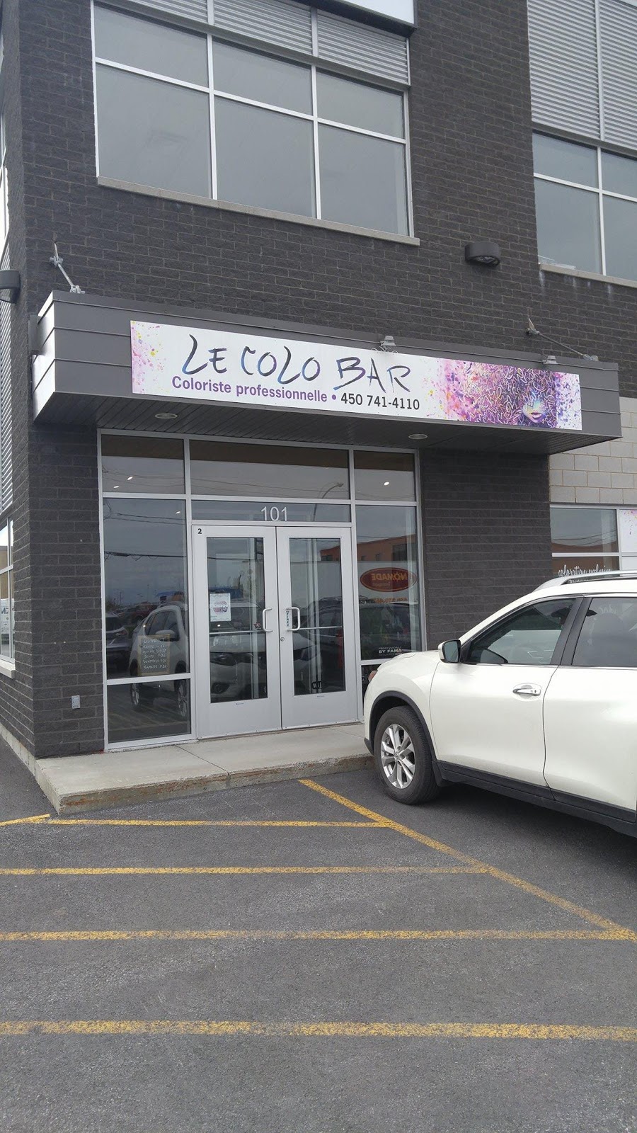 Le Colo Bar | 650 Rue Boucher #101, Saint-Jean-sur-Richelieu, QC J3B 7Z8, Canada | Phone: (450) 741-4110