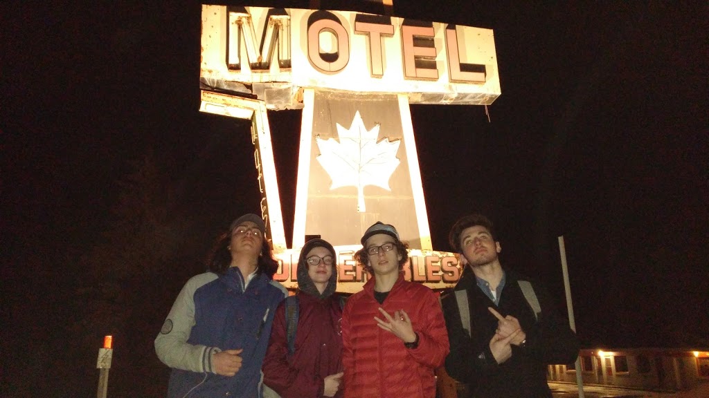Motel des Érables | 44 QC-201, Coteau-du-Lac, QC J0P 1B0, Canada | Phone: (450) 763-5714