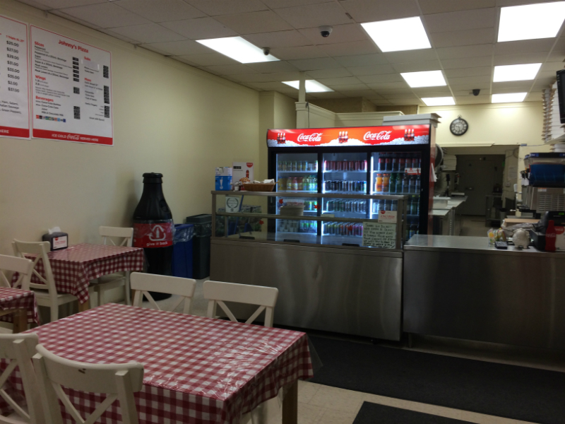 Johnnys Pizza | 3K3, 107 Main St W, Shelburne, ON L9V 3K3, Canada | Phone: (519) 925-1204