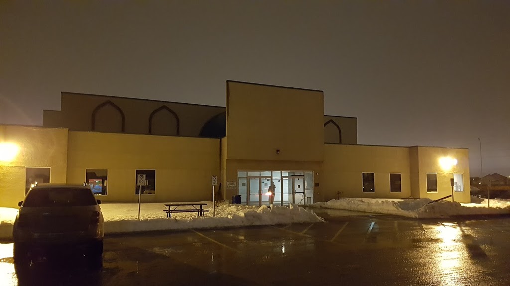 Manitoba Islamic Association (MIA) Grand Mosque | 2445 Waverley St, Winnipeg, MB R3Y 1S3, Canada | Phone: (204) 256-1347