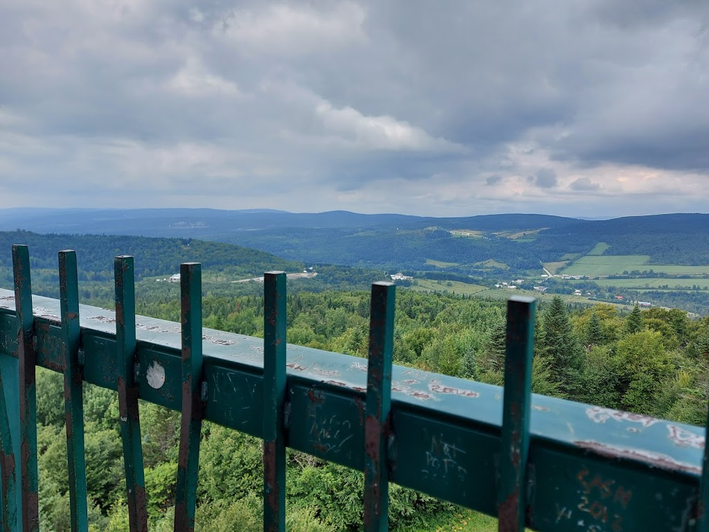 Tour dobservation de St-Fortunat | Route du Cap, Saint-Fortunat, QC G0P 1G0, Canada | Phone: (819) 344-5453