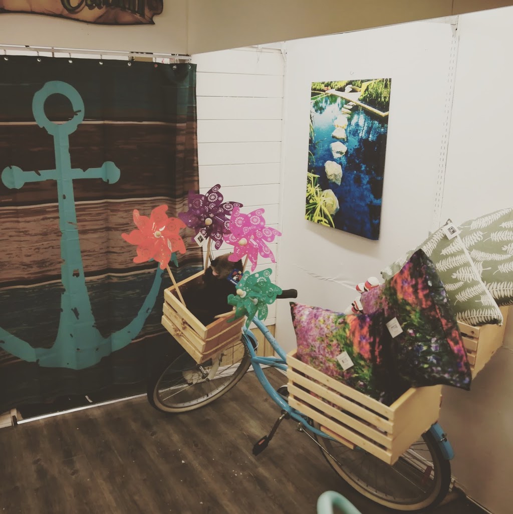 Crews Quarters | 192 West St, Port Colborne, ON L3K 4E2, Canada | Phone: (905) 834-5921