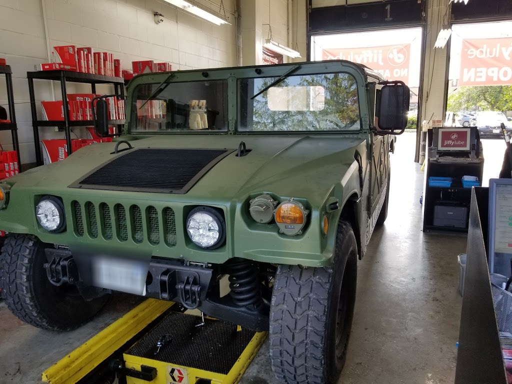 Jiffy Lube | 1095 Ringwell Dr, Newmarket, ON L3Y 8T8, Canada | Phone: (905) 898-1875