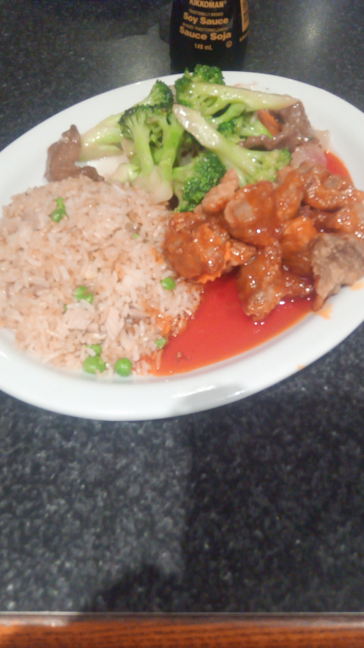Annies Restaurant Blackfalds (Chinese & Western) | 5201 Highway Ave, Blackfalds, AB T0M 0J0, Canada | Phone: (403) 885-2839