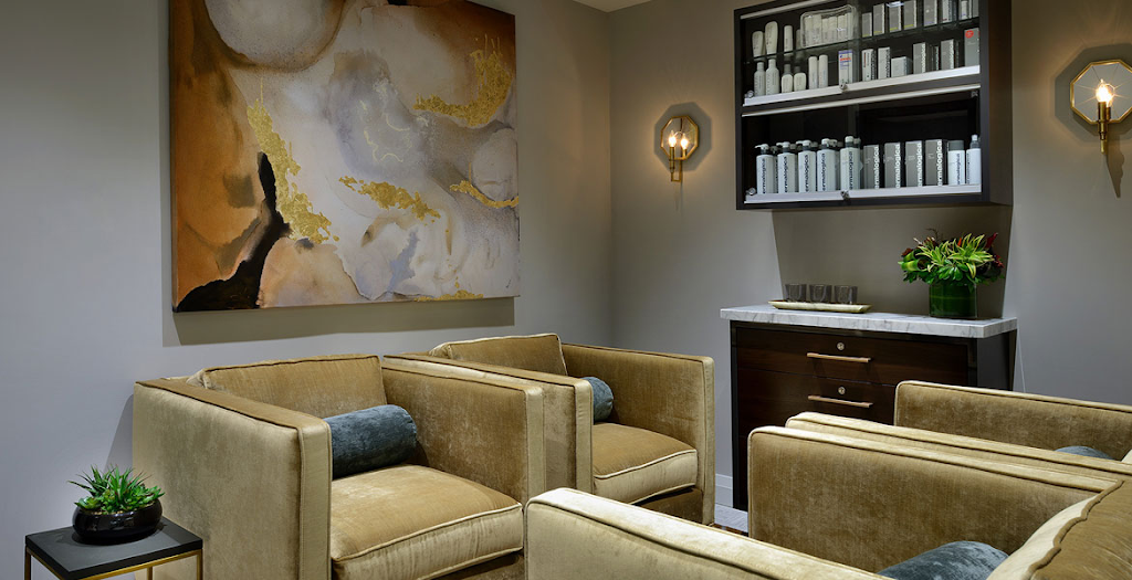Toronto Beauty House | 1764 Rathburn Rd E, Mississauga, ON L4W 2N8, Canada | Phone: (647) 554-7620