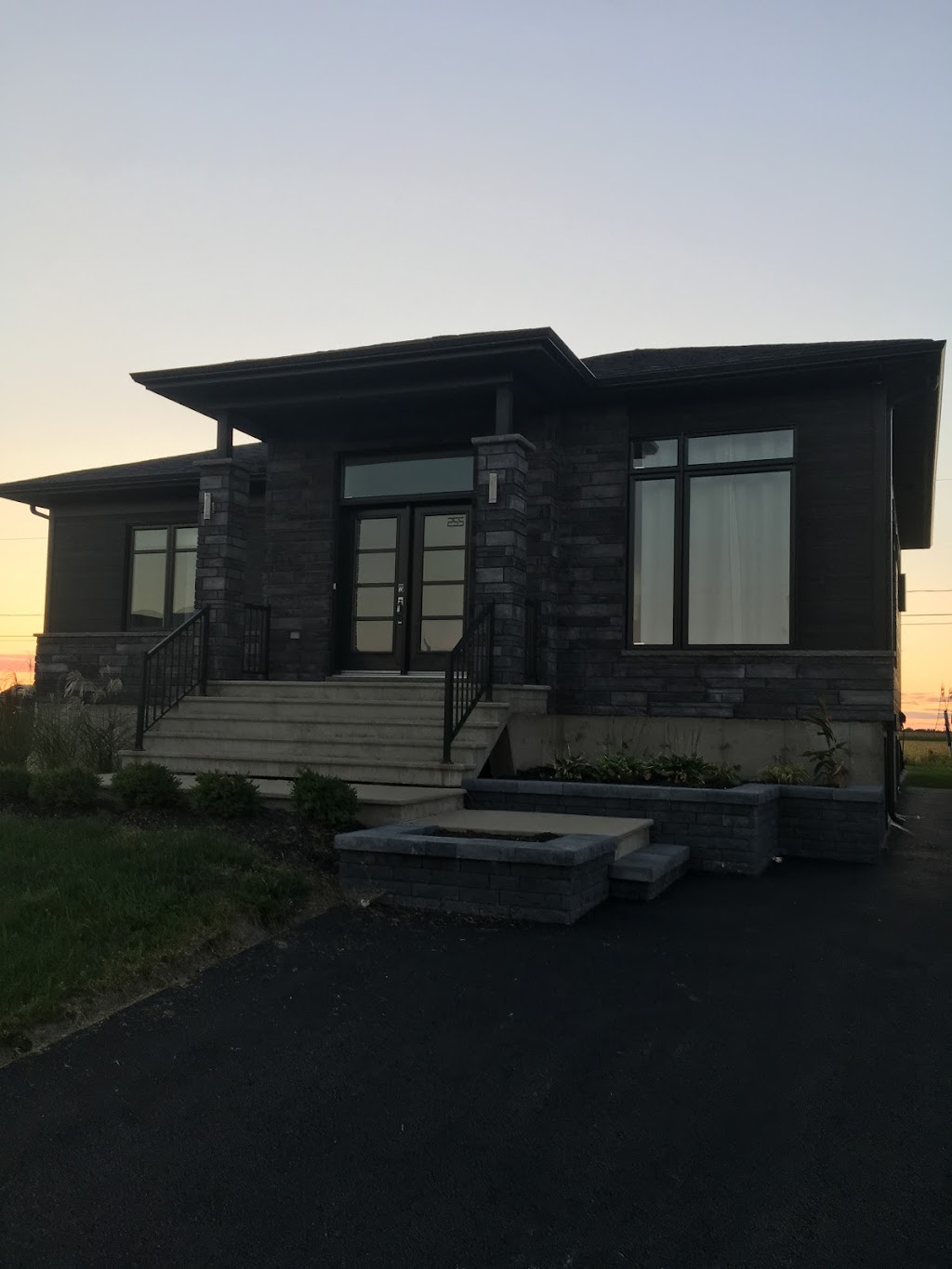 Construction Nicolas Dionne | 255 Rue des Lupins, Saint-Cyrille-de-Wendover, QC J1Z 2L7, Canada | Phone: (819) 471-7270