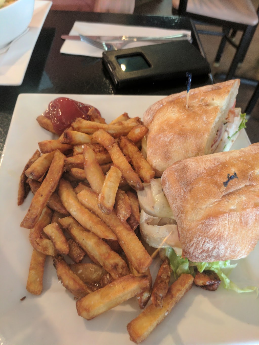 Boathouse Cafe | 7100 Northumberland County Rd 18, Roseneath, ON K0K 2X0, Canada | Phone: (905) 342-5366 ext. 257