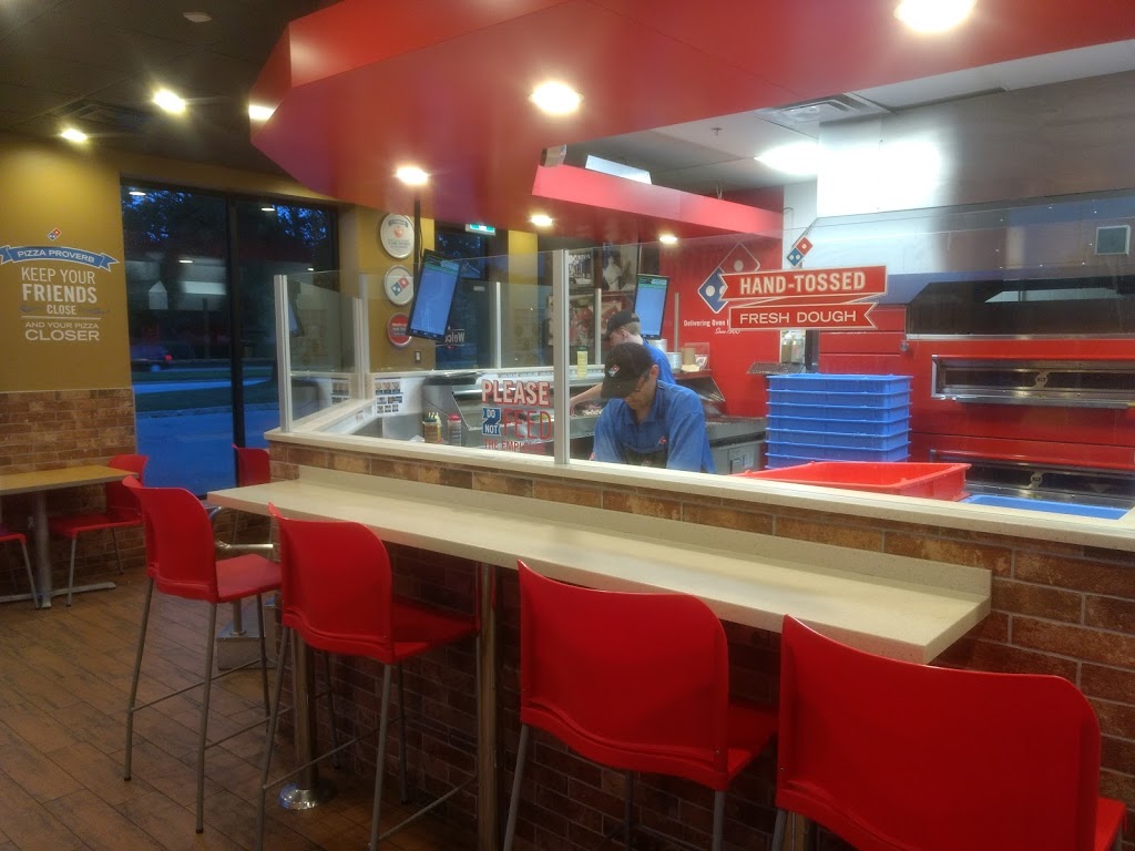 Dominos | 361 Carrville Rd, Richmond Hill, ON L4C 6E4, Canada | Phone: (905) 764-6464