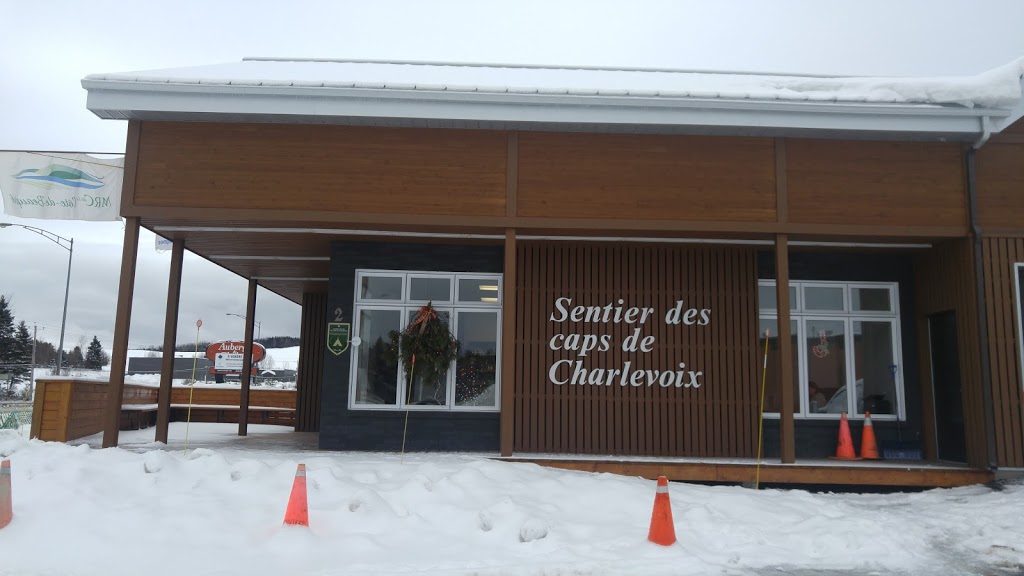Sentier Des Caps De Charlevoix | 2 Rue Leclerc, Saint-Tite-des-Caps, QC G0A 4J0, Canada | Phone: (418) 823-1117