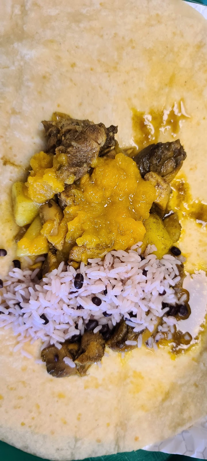LJs Roti Shop | 521 Niagara St, Welland, ON L3C 1L7, Canada | Phone: (905) 788-9264