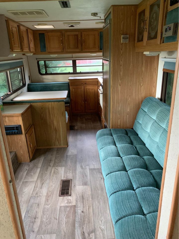 Glamping In Port Dover | Lakeshore Road, Port Dover, ON N0A 1N3, Canada | Phone: (226) 206-0328