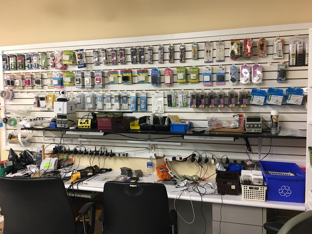 APPLE FIX | 8 Glen Watford Dr Unit G27, Scarborough, ON M1S 2C1, Canada | Phone: (647) 827-0205