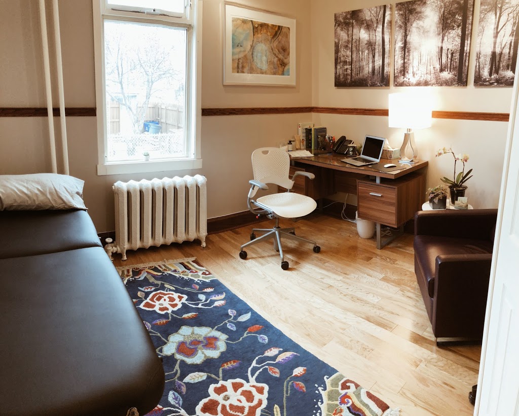 Via Natural Medicine | 554 Des Meurons St a, Winnipeg, MB R2H 2P8, Canada | Phone: (204) 615-5225
