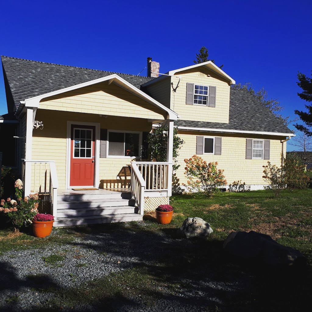 Sentinel Property Watch | 33 Donald Powell Cres, Newcastle, ON L1B 1G9, Canada | Phone: (289) 274-2577