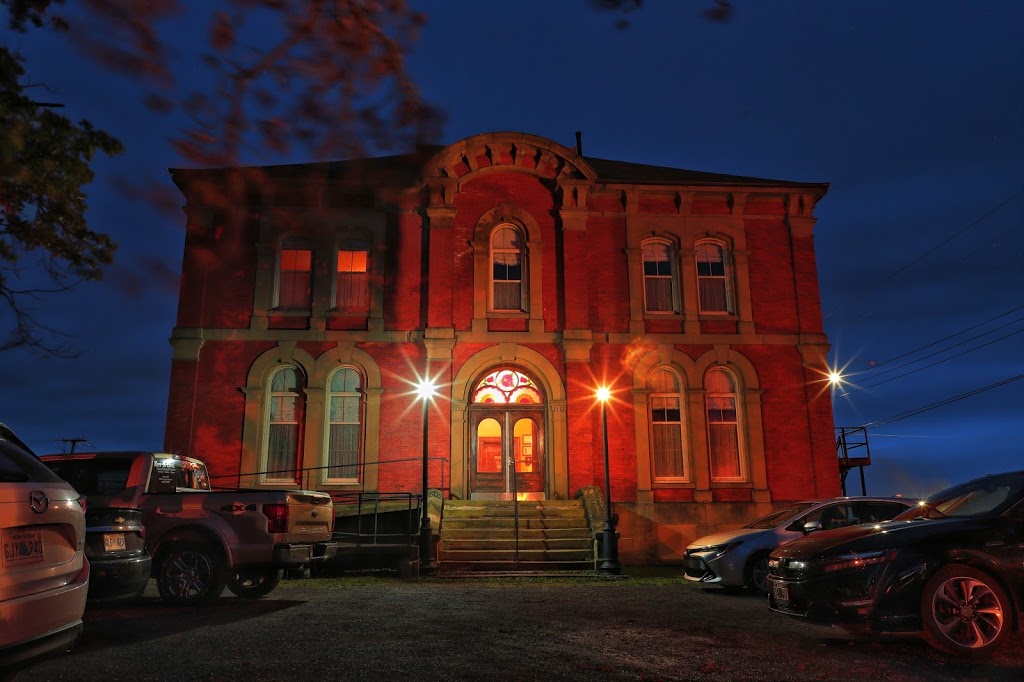 Customs House Inn | 38 Depot St, Pictou, NS B0K 1H0, Canada | Phone: (902) 485-4546