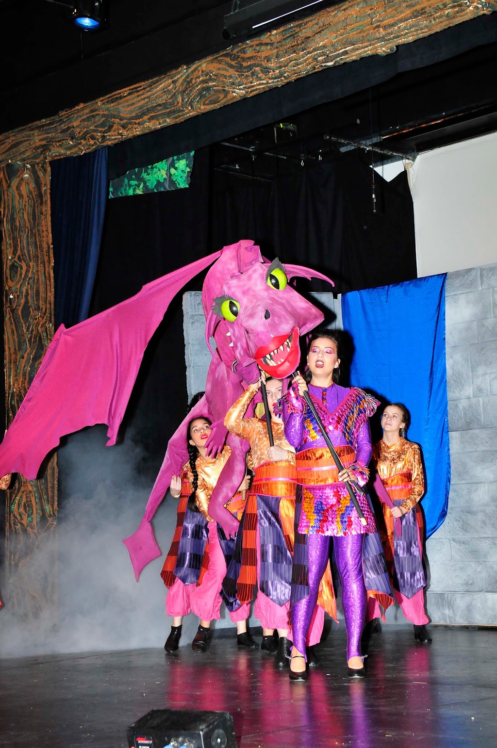 Notre Dame Regional Secondary School | 2880 Venables St, Vancouver, BC V5K 4Z6, Canada | Phone: (604) 255-5454