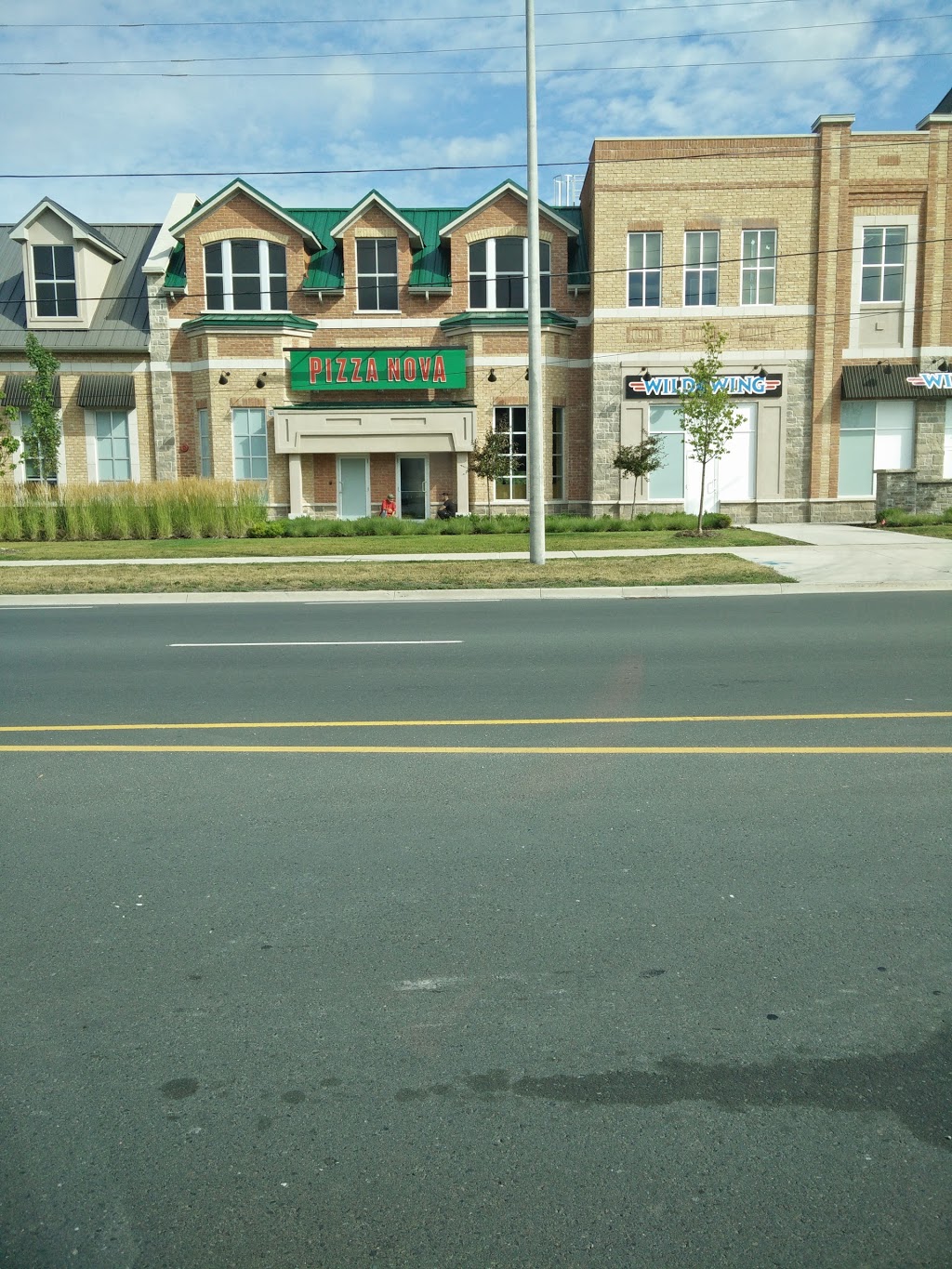 Pizza Nova | 1700 King Rd, King City, ON L7B 0N1, Canada | Phone: (416) 439-0000