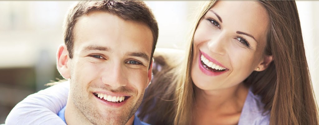United Smiles of Kensington | 297 Augusta Ave, Toronto, ON M5T 2M2, Canada | Phone: (416) 944-2178