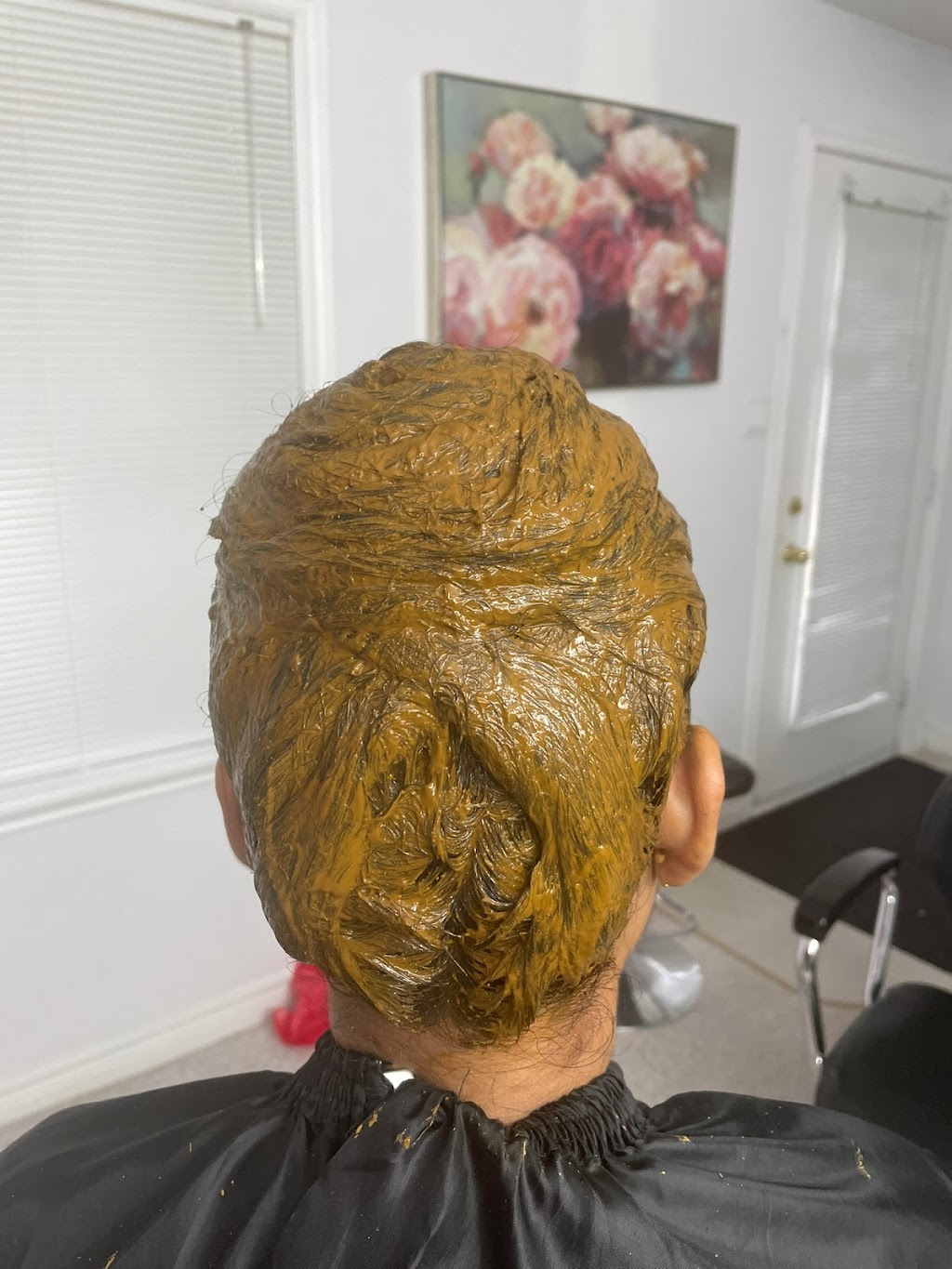 Sivas Beauty Place | 27 Whitehall Crescent, Dartmouth, NS B2W 6N5, Canada | Phone: (902) 440-9025